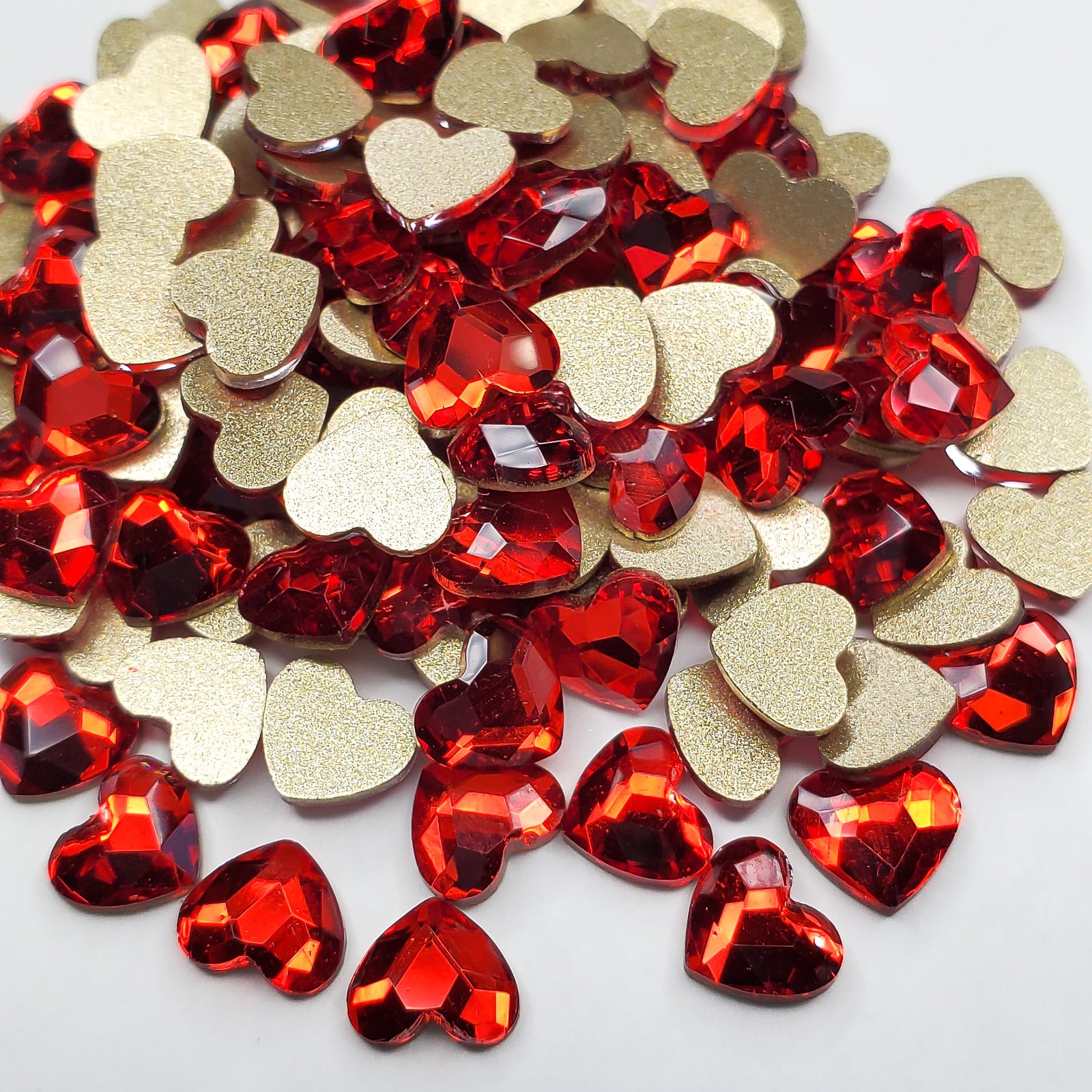 Heart Shape Siam 5mm - Flat back