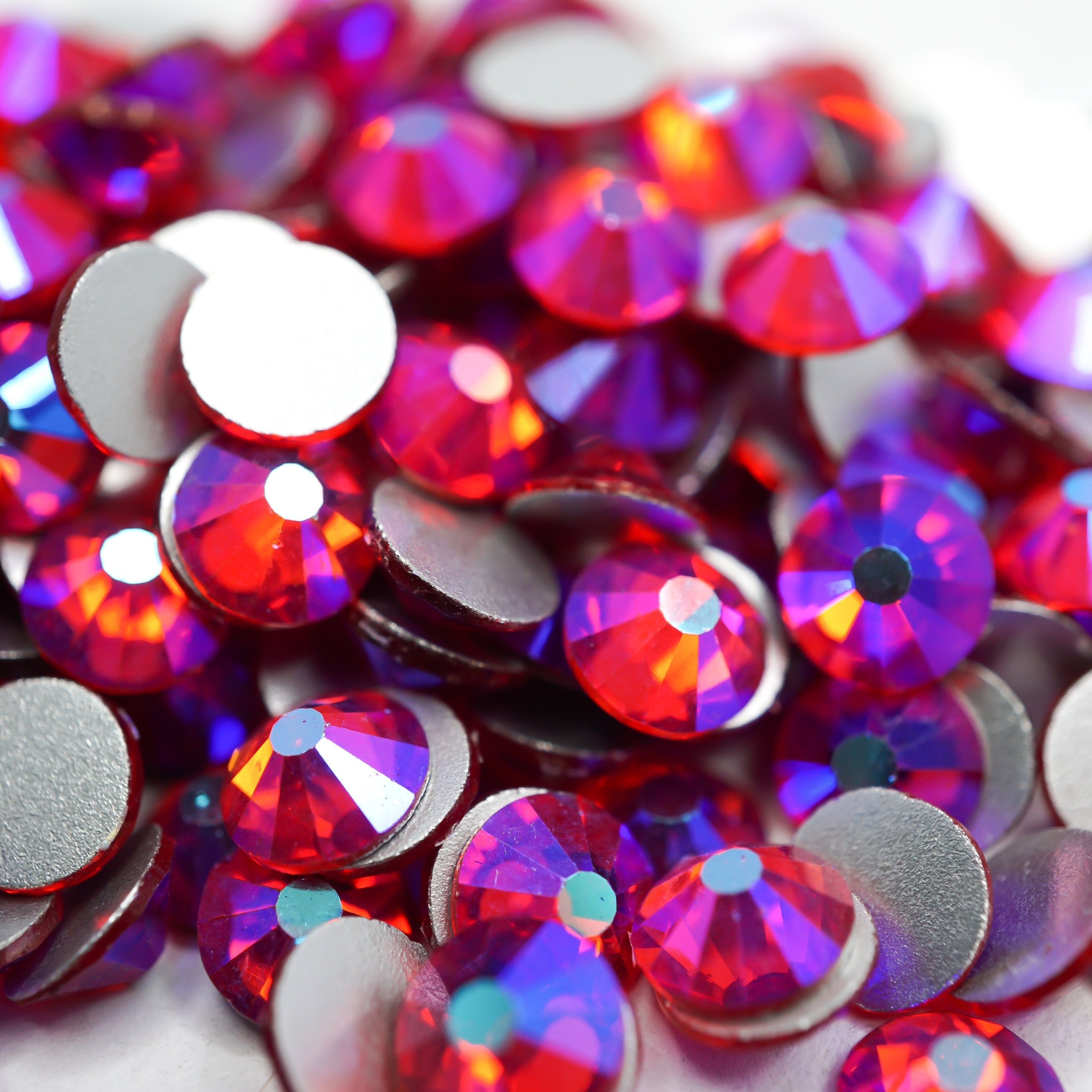 Siam Glass HotFix Rhinestones In Bulk  Rhinestone, Purse decorations,  Crystals and gemstones