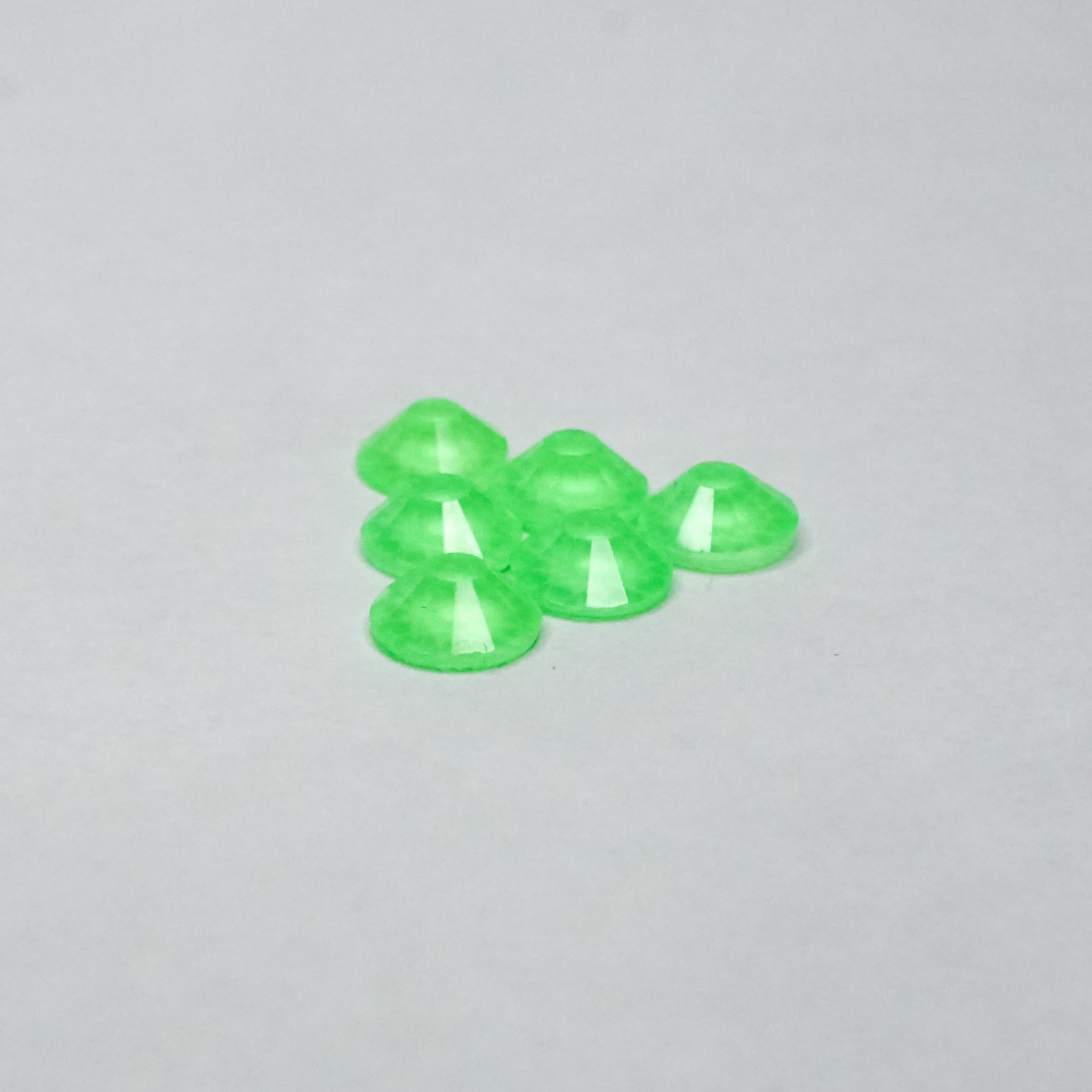 Neon Green Rhinestones - HQ glass flatback #072 - VRISHAN