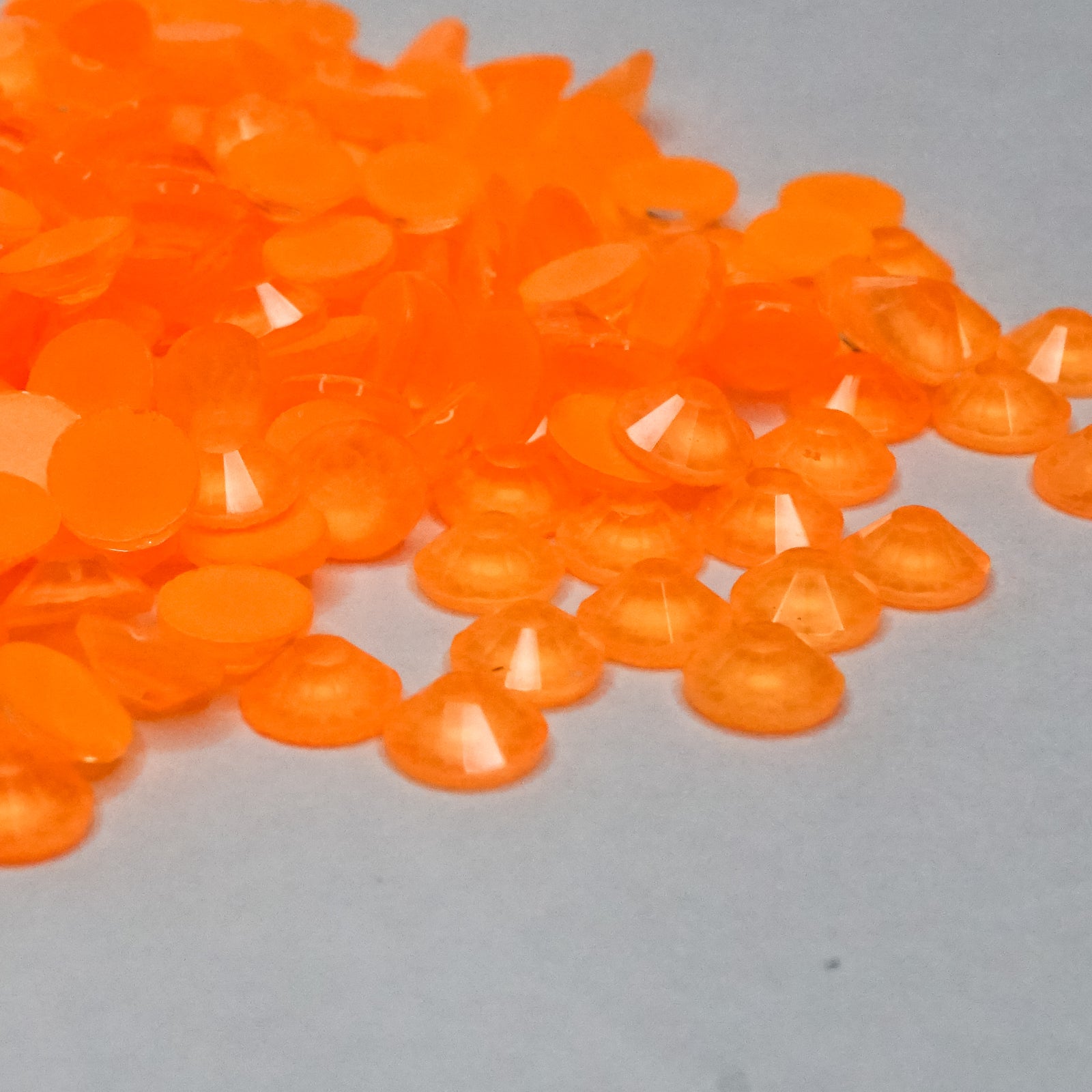 Neon Orange Rhinestones - HQ glass flatback #074