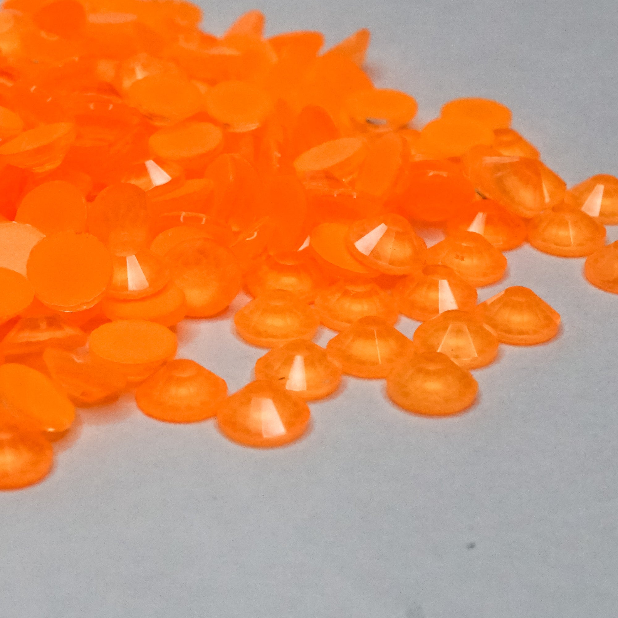 Neon Orange Rhinestones - HQ glass flatback #074
