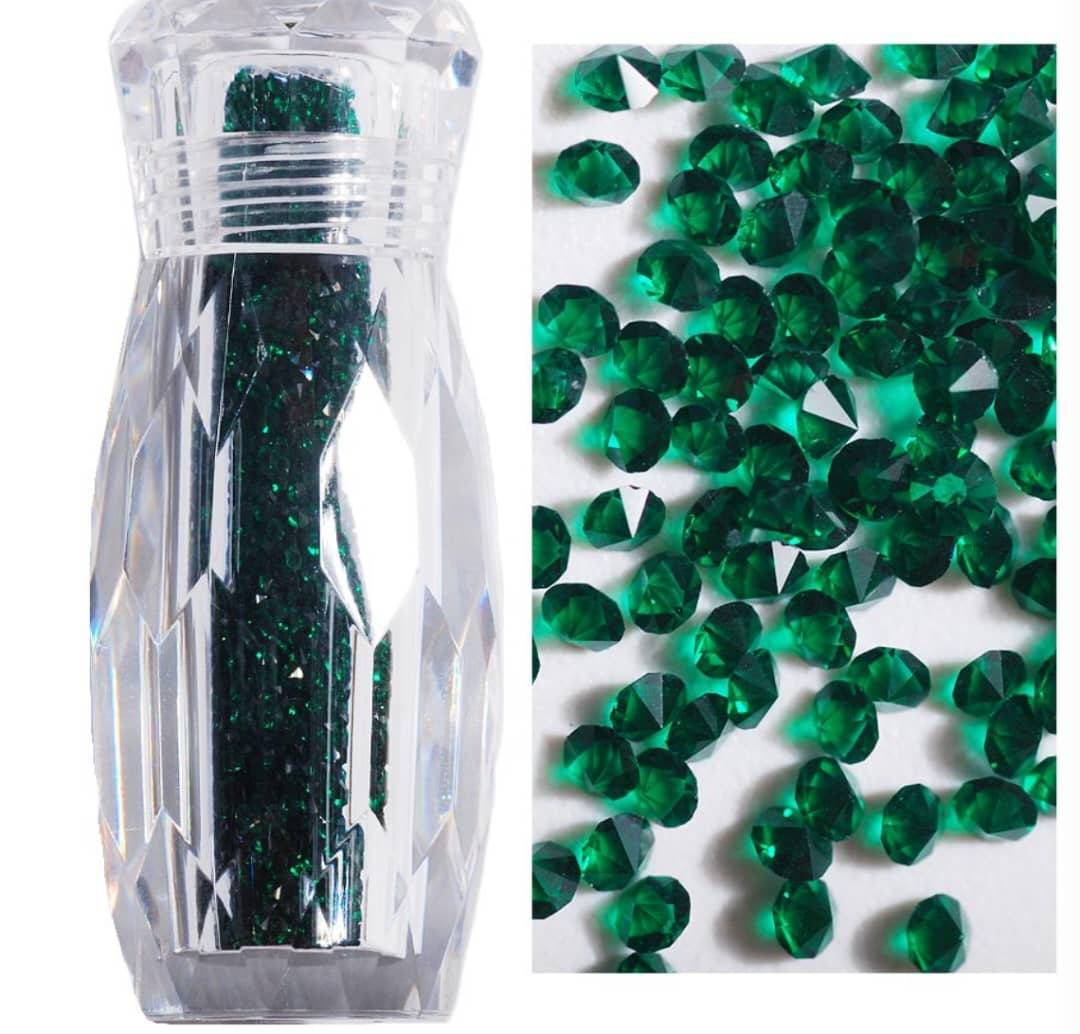 Emerald - Crystal Pixie - nails art 3D