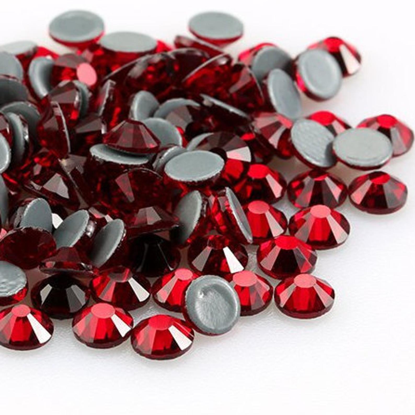 Siam HQ glass Rhinestones Hotfix #027