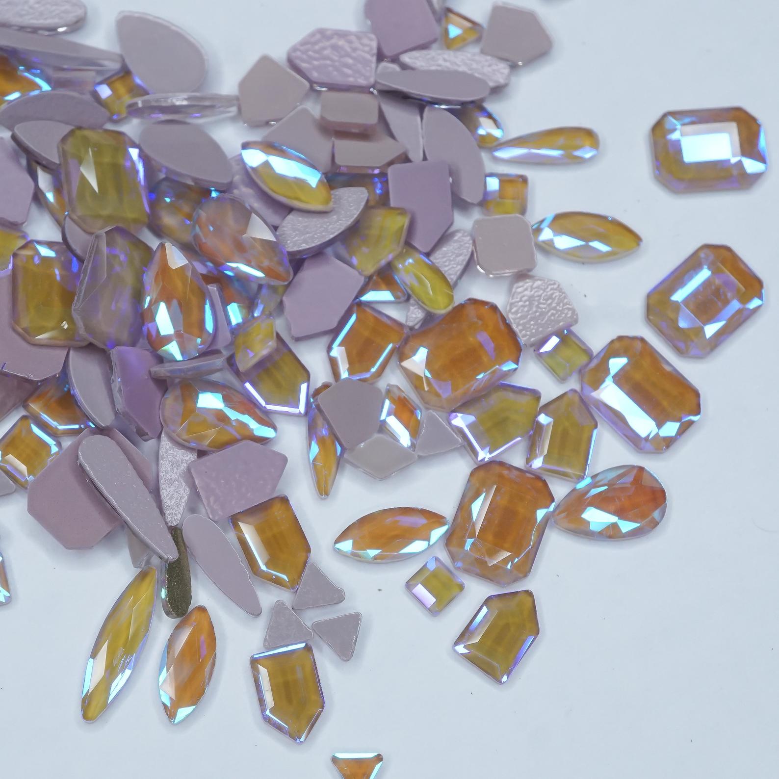 Lavanda- 100 Mix shapes - Nail art- Rhinestones - GLASS- flat back