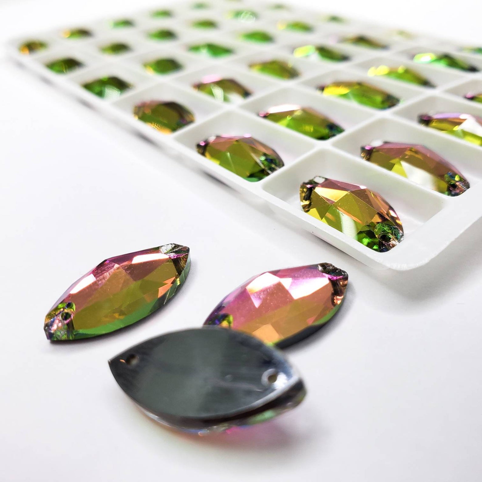 Vitrail Rose NAVETTE high quality sewing crystal