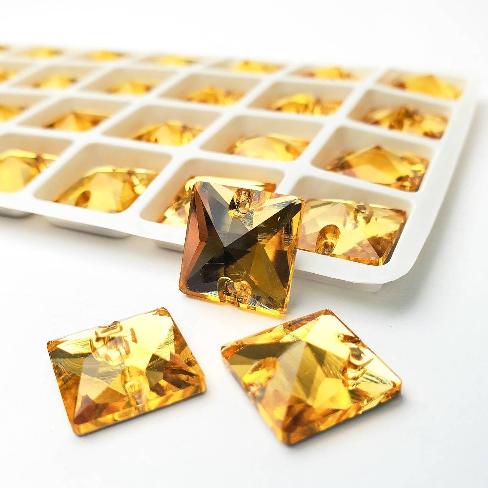 TOPAZ - SQUARE High Quality Glass Sew-on Rhinestones