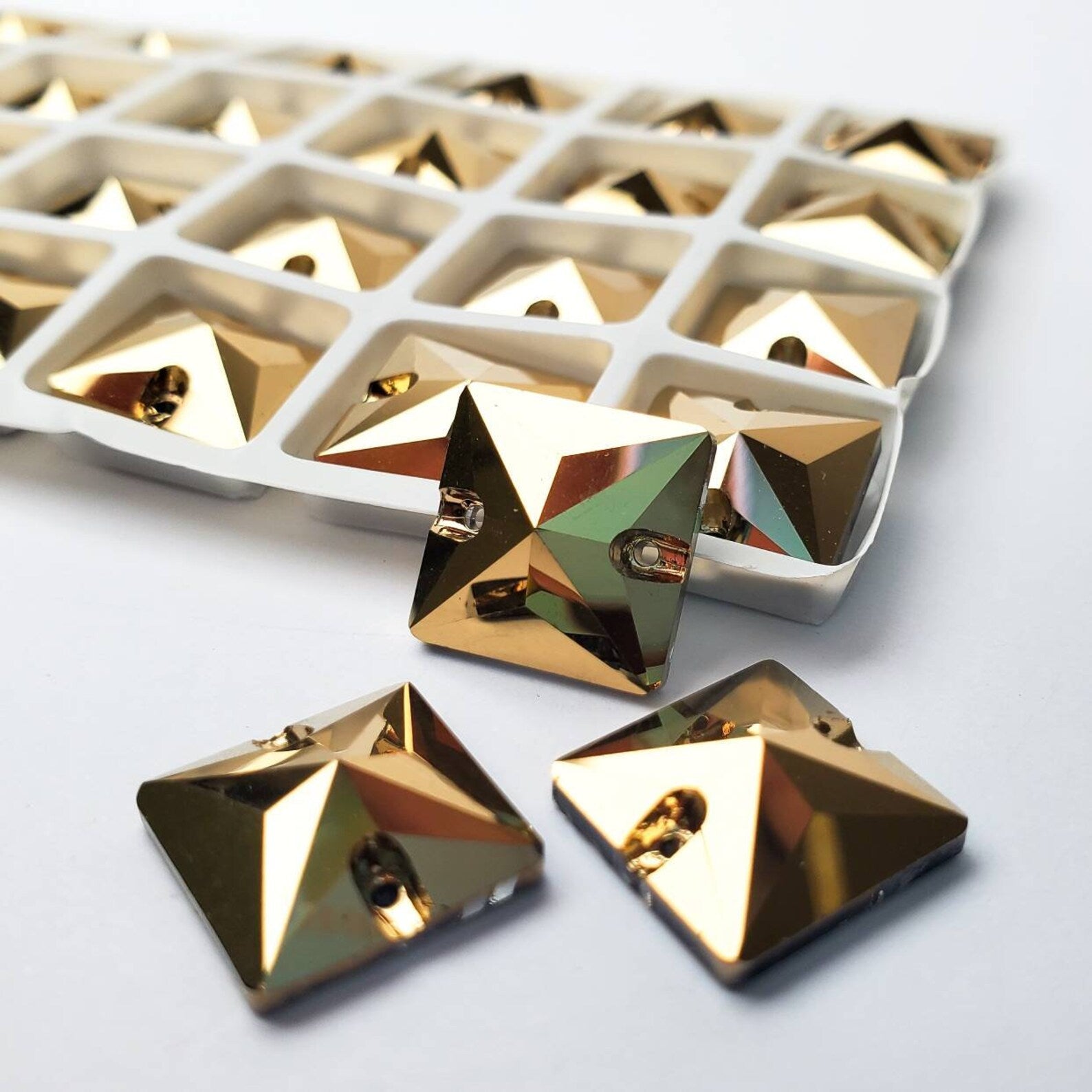 DORADO - SQUARE High Quality Glass Sew-on Rhinestones