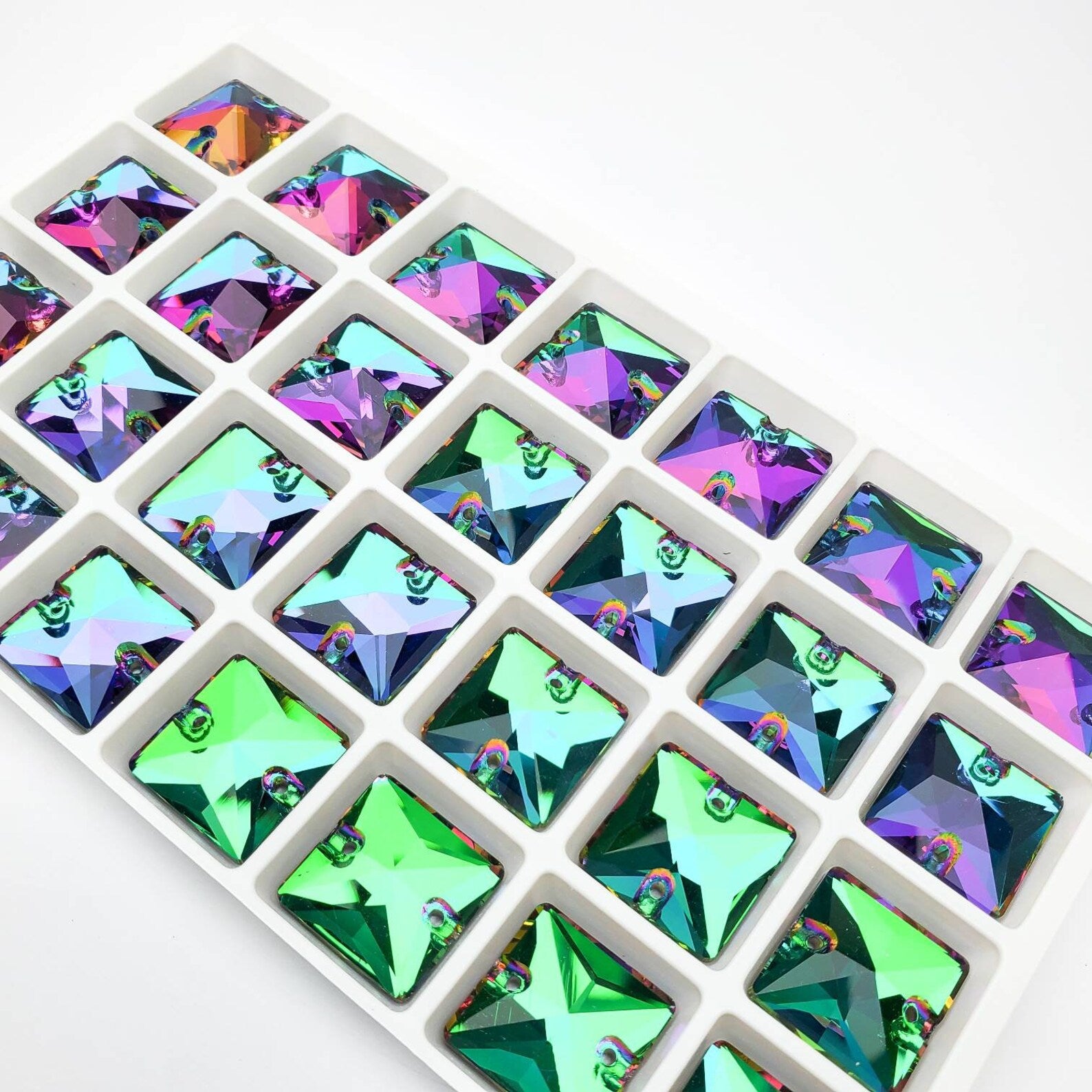 VOLCANO - SQUARE High Quality Glass Sew-on Rhinestones