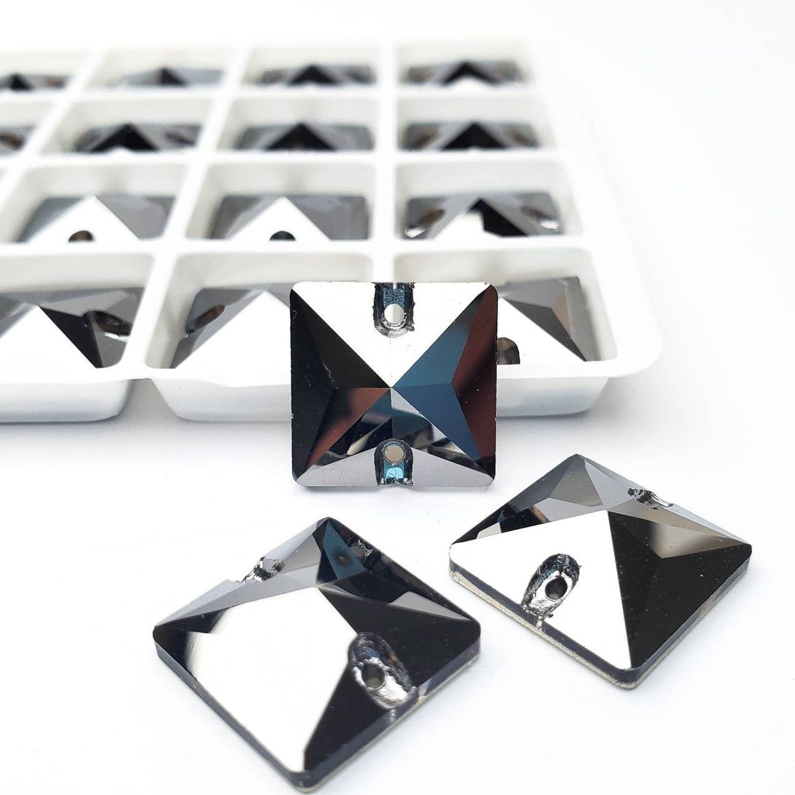 SILVER - SQUARE High Quality Glass Sew-on Rhinestones