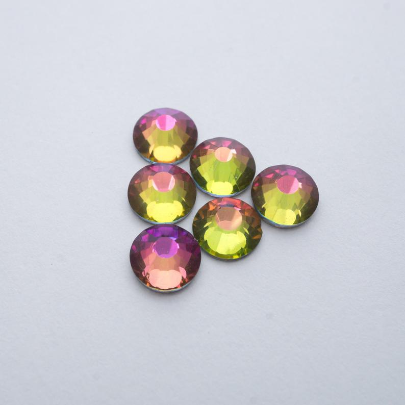 Vitrail medium HQ glass Rhinestones Hotfix #060