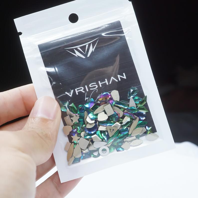 Green flare- 100 Mix shapes - Nail art- Rhinestones - GLASS- flat back